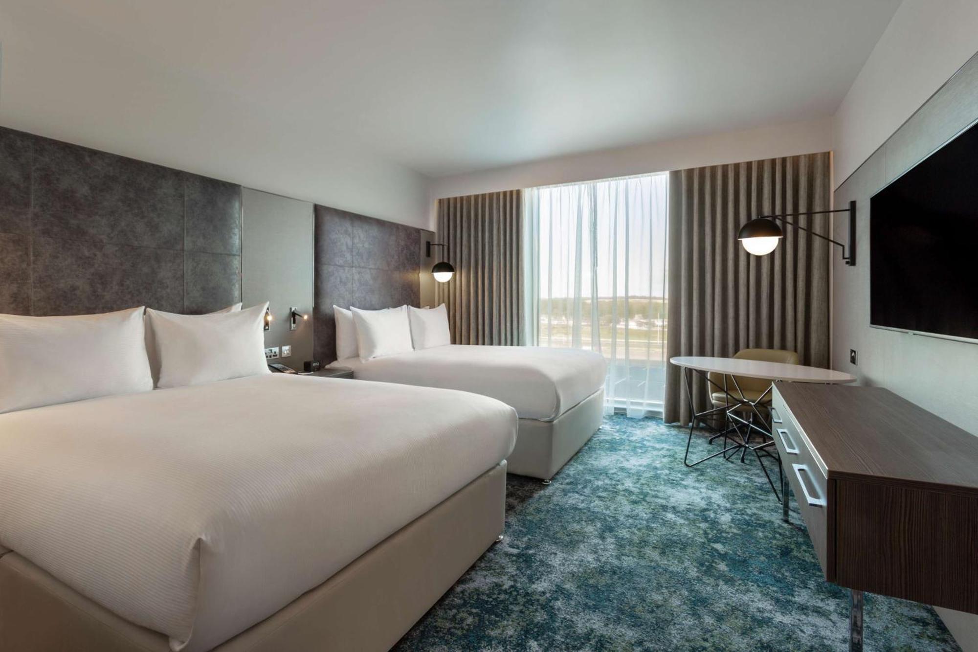 Hilton Aberdeen Teca Exterior photo